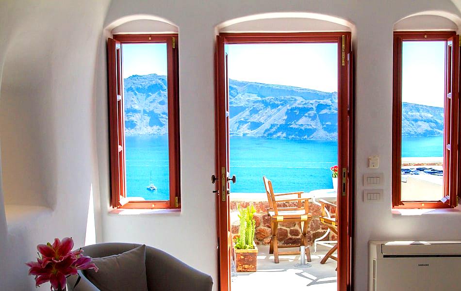 Oia Mare Villas
